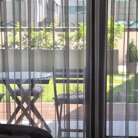 Апартаменти Nikola's Center Garden View Скоп'є